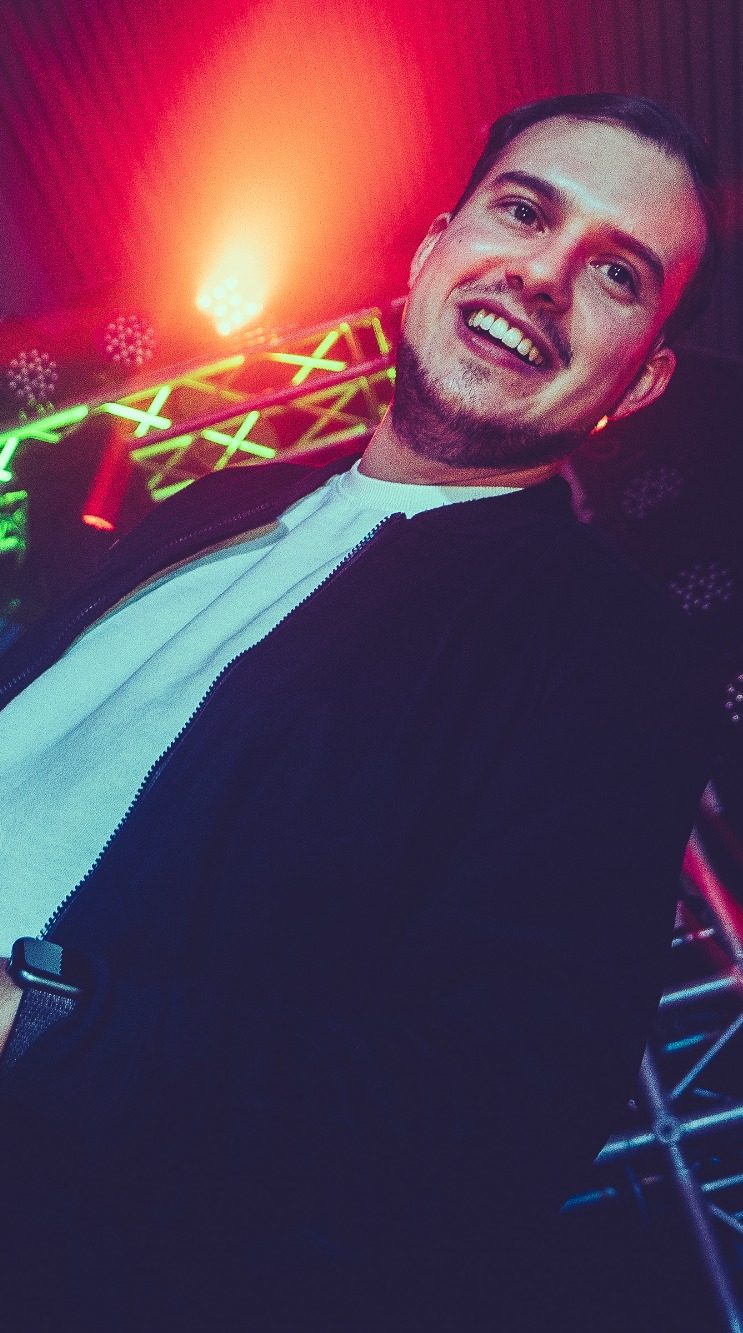 DJ Sven Klein | Club und Events - Leistungen